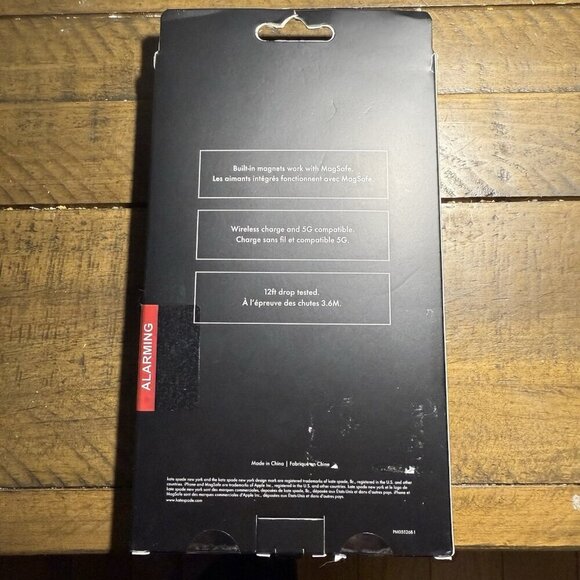 Kate Spade New York Apple iPhone 14 Pro Max Case with MagSafe Floral Design New - Picture 5 of 5